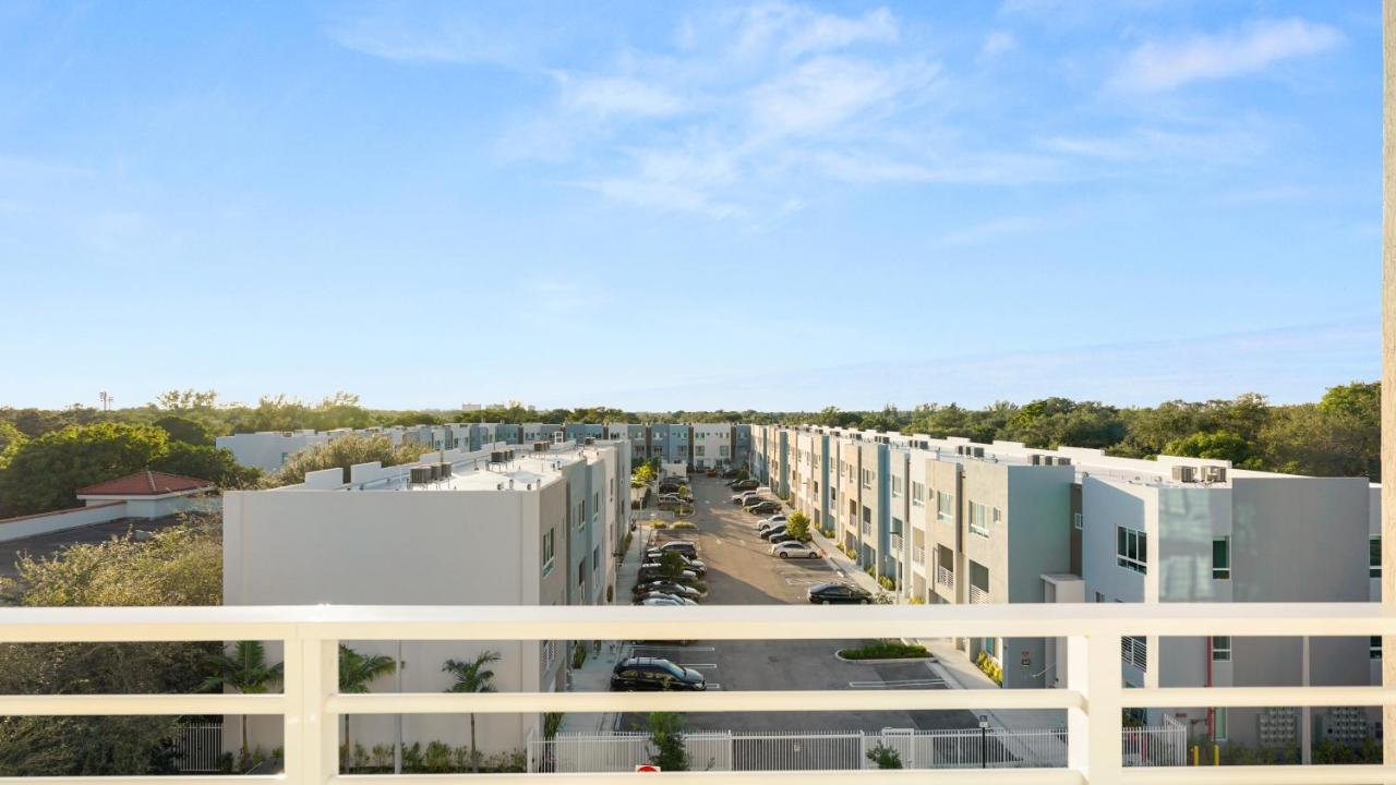 Lofts Of Aventura Lägenhet Miami Exteriör bild