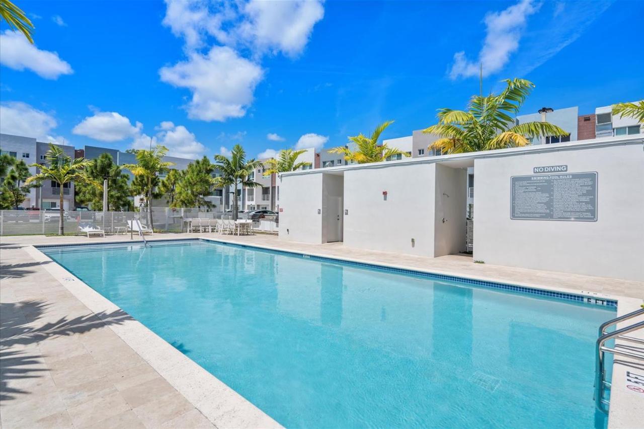 Lofts Of Aventura Lägenhet Miami Exteriör bild